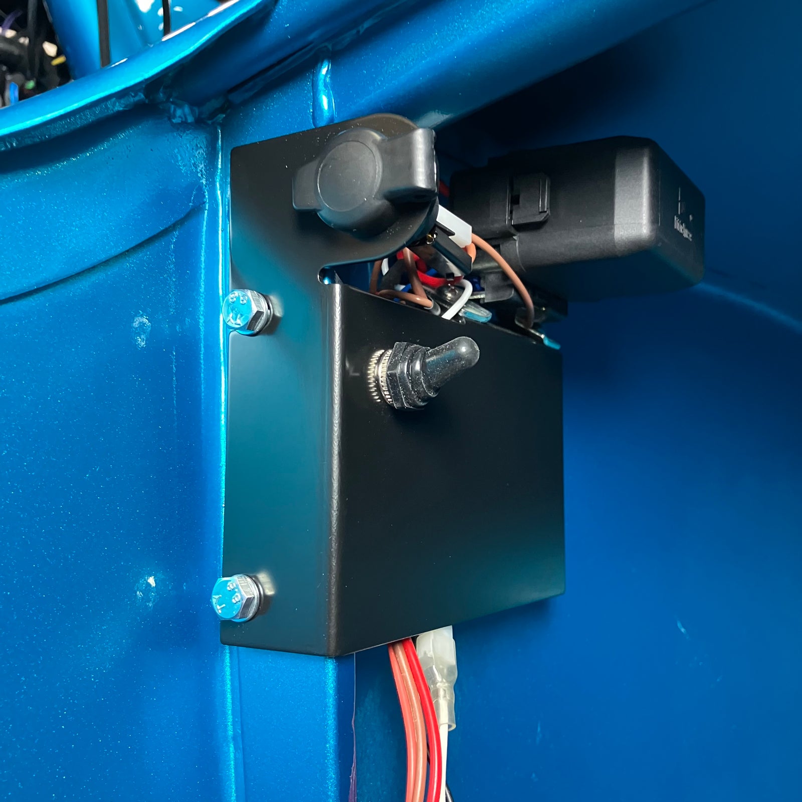 12V Sidecar Accessory Panel from 2017