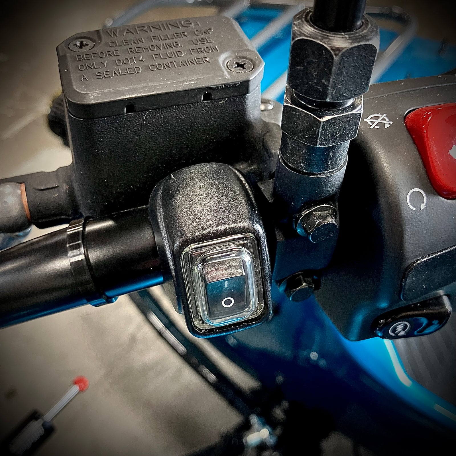 Handlebar Accessory Switch